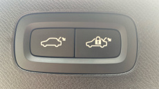 Volvo XC90 2.0 B5P [250] Ultra Dark 5dr AWD Geartronic Petrol Estate